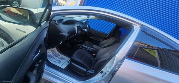 Toyota prius Hybrid 383804266