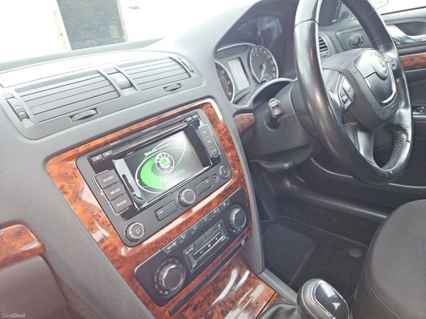 Skoda Octavia 2012 1.2 tsi Elegance 383806364