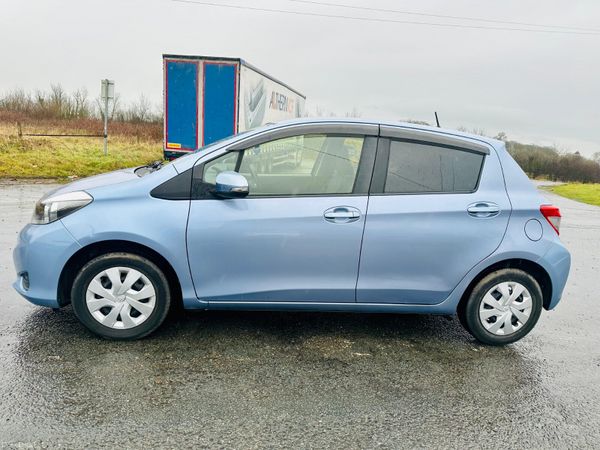 Toyota Vitz 2014 1.0L PETROL AUTOMATIC 383812598