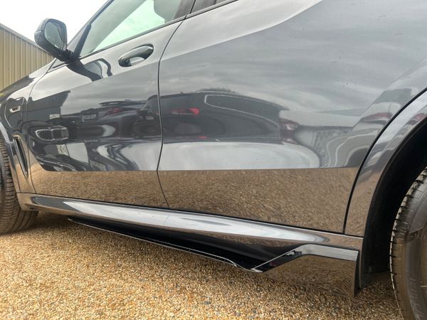 BMW X5 MSPORT WITH MSPORT LIP KIT 383817064