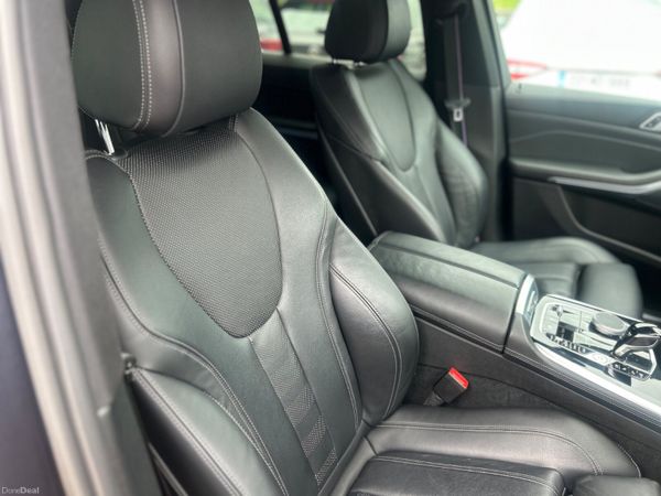 BMW X5 MSPORT WITH MSPORT LIP KIT 383817072