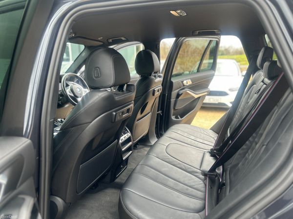 BMW X5 MSPORT WITH MSPORT LIP KIT 383817082