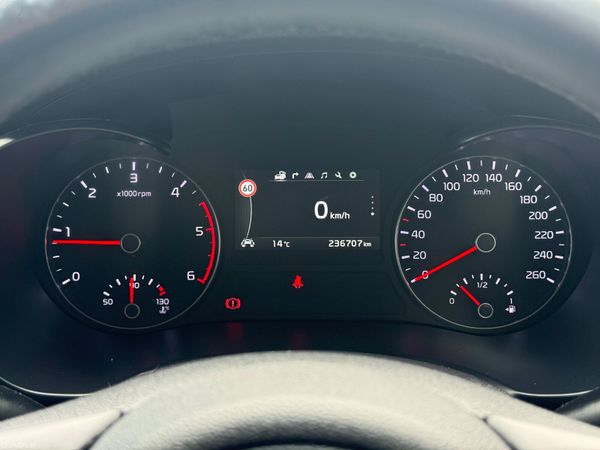 Kia Optima Estate (High Spec) 383817420