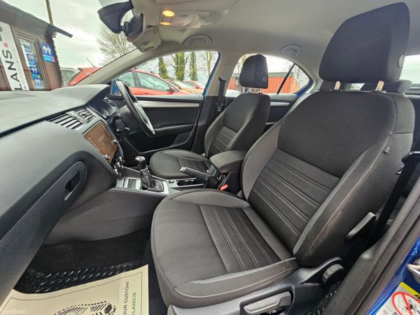 Skoda Octavia 2020  Low Mileage High Spec 383819012
