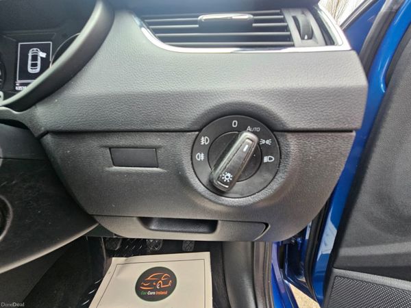 Skoda Octavia 2020  Low Mileage High Spec 383819024