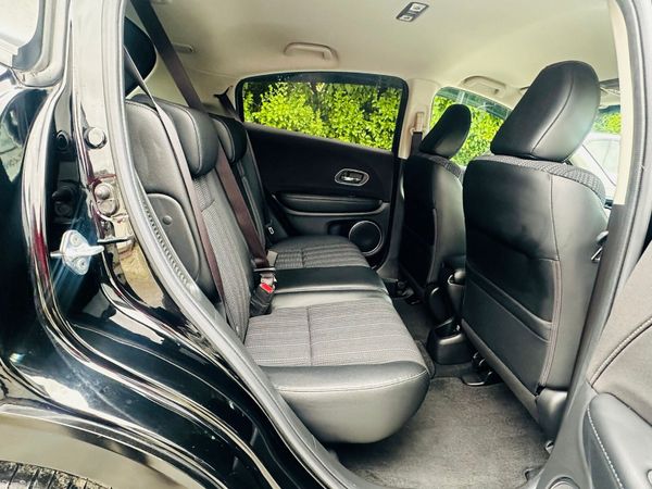 Honda Vezel 2018 1.5 Hybrid Auto 39000 KM ONLY 383819140