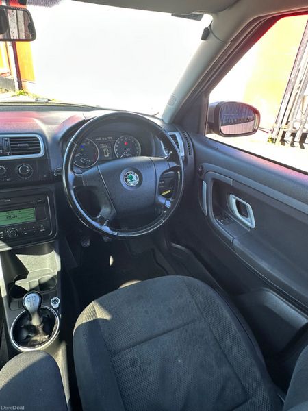 Skoda Roomster 1.2 Petrol NCT TAX ALLOY WHEELS 383824106