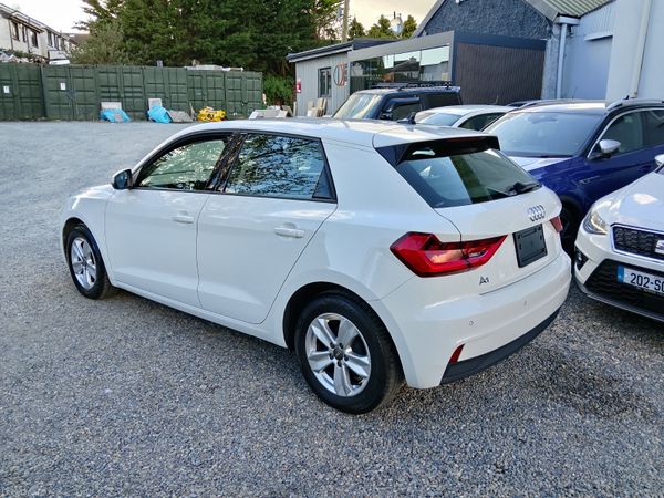 Audi A1 Sportback 1.0 Auto 383960000