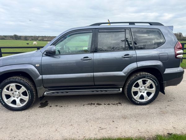 08 Toyota Land Cruiser LC5 on Air 165k****** 383965046