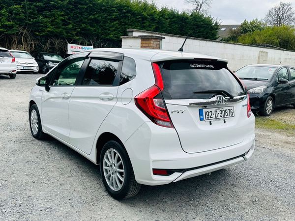 HONDA FIT 2019 52,000 KM WITH CRUISE CONTROL 383977486