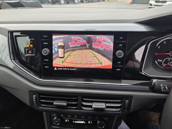 Volkswagen Polo Automatic 2018 383980406