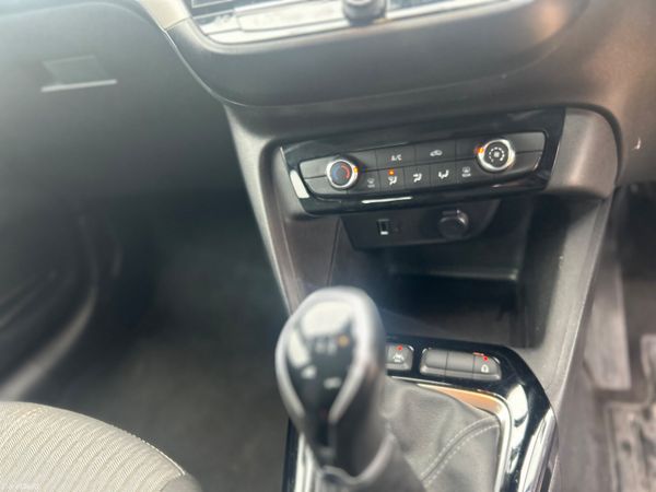 Opel Corsa 1.2 petrol 383989278