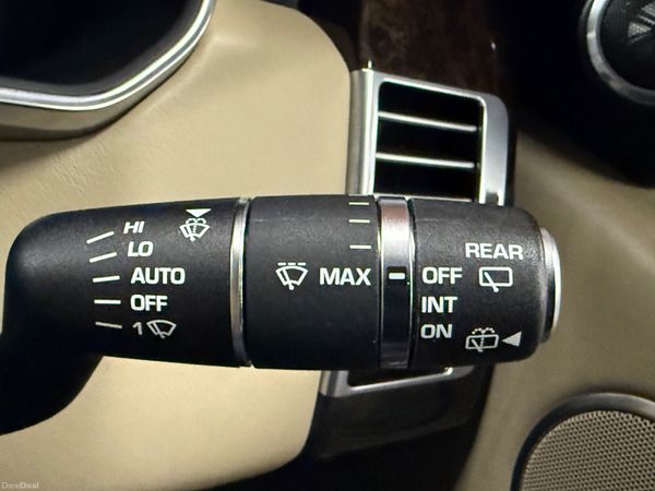 151 Land Rover Range Rover Vogue 3Ltr D *Low Klms* 383996446