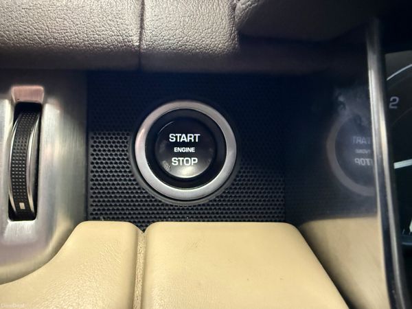 151 Land Rover Range Rover Vogue 3Ltr D *Low Klms* 383996450