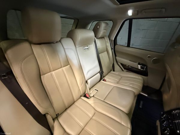 151 Land Rover Range Rover Vogue 3Ltr D *Low Klms* 383996410