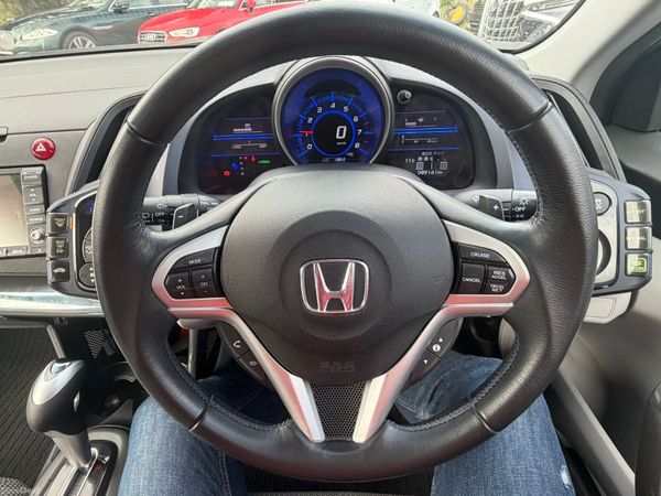 11 Honda CRZ 1.5 Hybrid 383907324