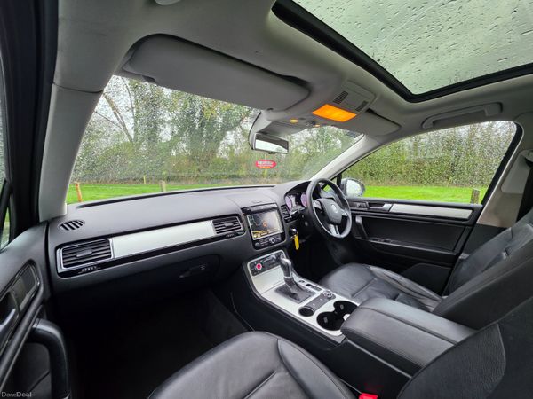 Volkswagen Touareg 2014 3.0 TDI Rline V6 Low kms 384049962