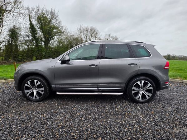 Volkswagen Touareg 2014 3.0 TDI Rline V6 Low kms 384049964