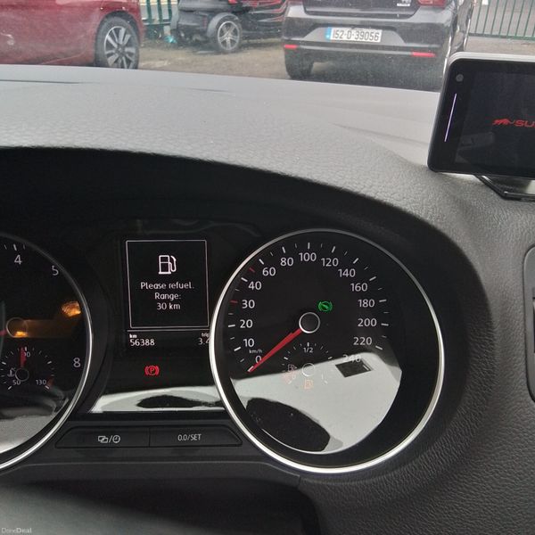 Volkswagen Polo 2015 automatic 384080698