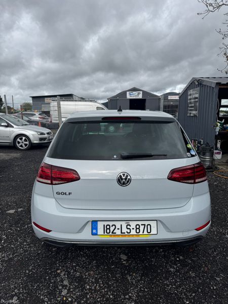 Volkswagen Golf Automatic 384086922