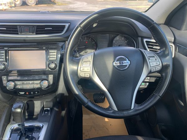 Nissan Qashqai 1.2  Nconnecta Automatic Petrol 384090556