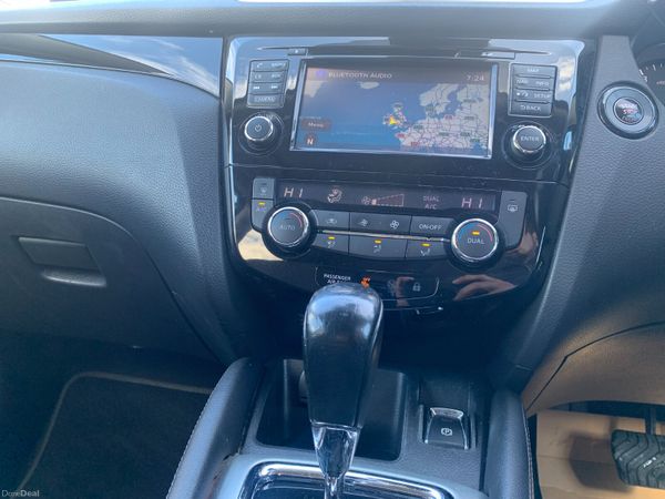 Nissan Qashqai 1.2  Nconnecta Automatic Petrol 384090560