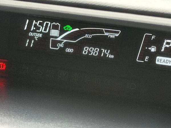 Toyota Aqua 2015 384092192