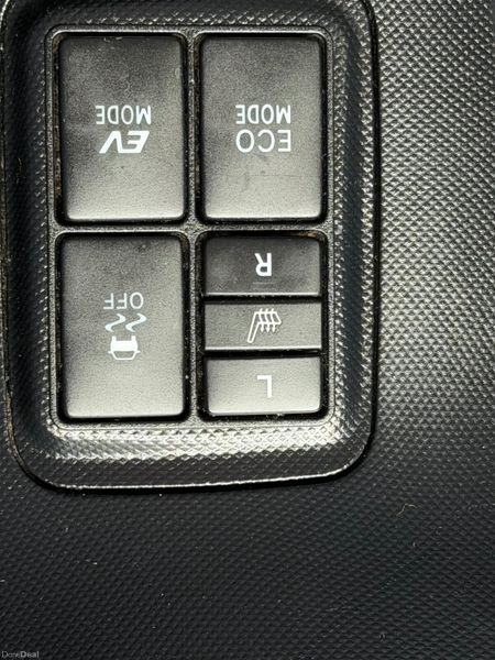 Toyota Aqua 2015 384092194