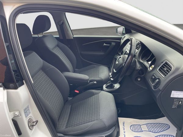 2016 VOLKSWAGEN POLO 1.2  TSI AUTO COMFORT LINE 384096318