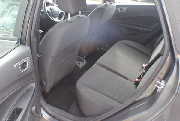 Ford Fiesta 2017 1.2 Petrol 384002098