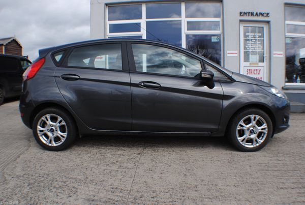 Ford Fiesta 2017 1.2 Petrol 384002102