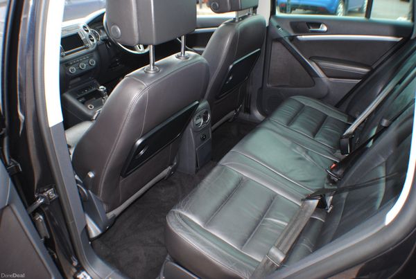 Volkswagen Tiguan 2015 2.0 TDI 5DR SUV 384004508