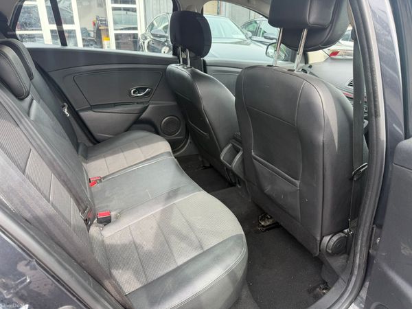 132 Renault Megane  GT Line 384019570