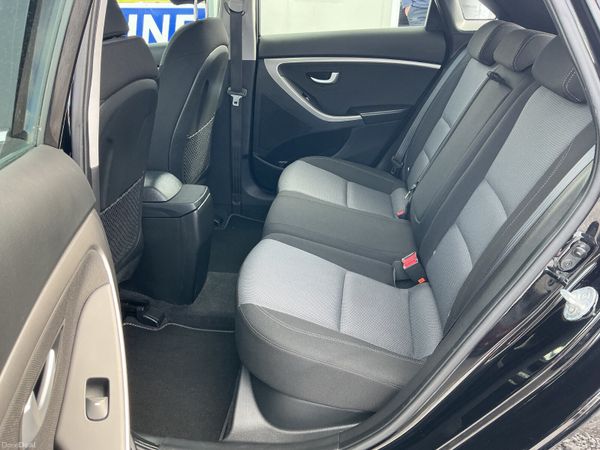 2015 HYUNDAI i30 1.6 DIESEL LOW MILEAGE SPOTLESS 384144580