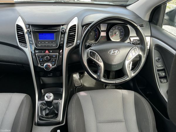 2015 HYUNDAI i30 1.6 DIESEL LOW MILEAGE SPOTLESS 384144584