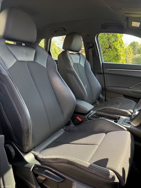 Stunning 201 Audi Q3 S-Line Auto! 384149272