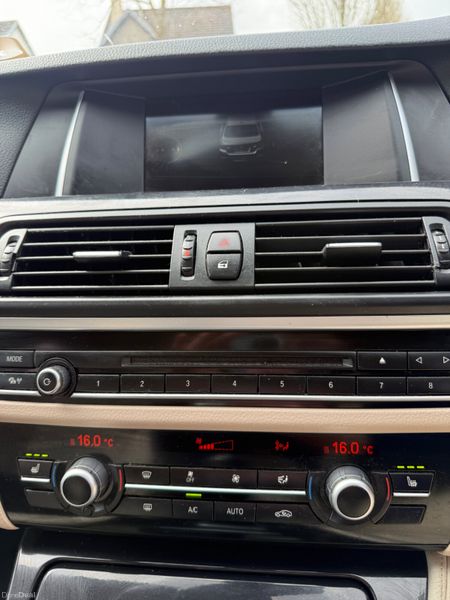 BMW 5-Series 2016 Automatic 384150316