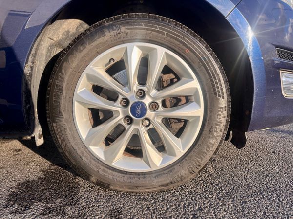 2011 Ford Mondeo 384162904