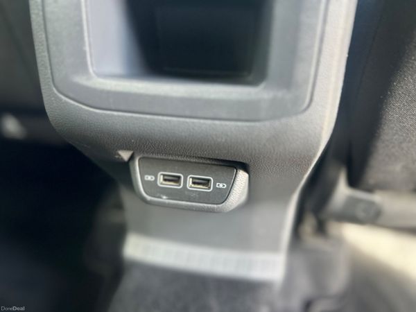 Volkswagen T-Cross style 384163430