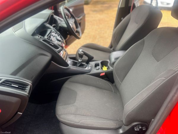 Ford Focus titanium 384163682