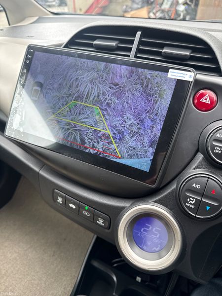 2012 Honda Fit Hybrid automatic 384181698