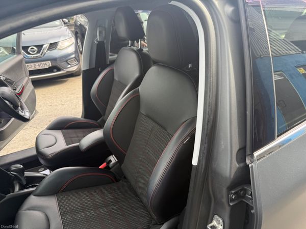 2016 Pegeout 208 GT Line Automatic 1.2 384181944