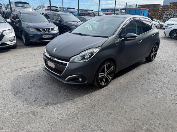2016 Pegeout 208 GT Line Automatic 1.2 384181926