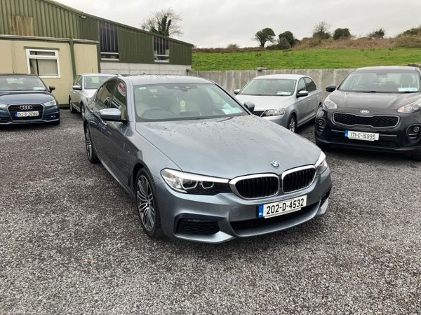 BMW 5-Series 2020 384188720