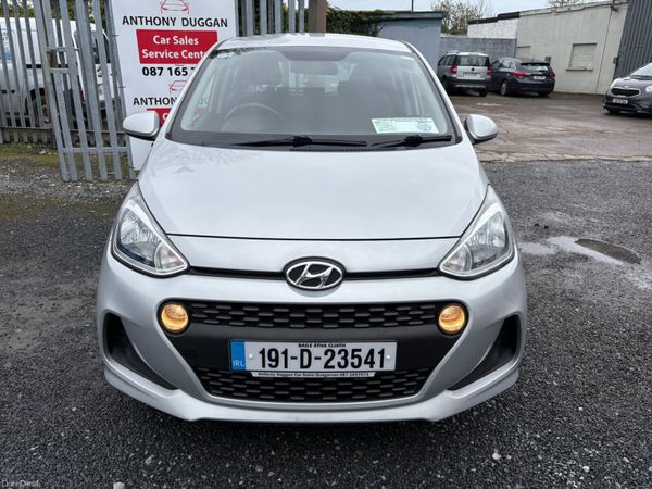 2019 Hyundai i10 Deluxe 384193672