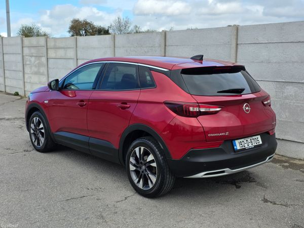 Opel Grandland X SRi 1.2i 130PS 6 Speed NCT 07/27 384100748
