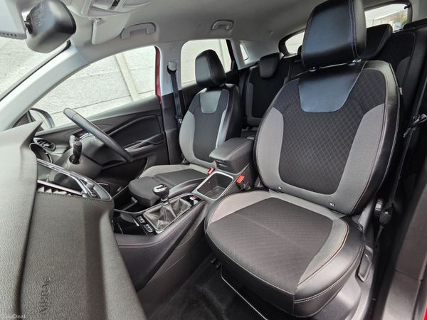 Opel Grandland X SRi 1.2i 130PS 6 Speed NCT 07/27 384100754