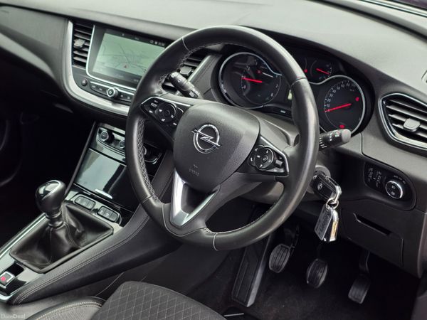 Opel Grandland X SRi 1.2i 130PS 6 Speed NCT 07/27 384100758