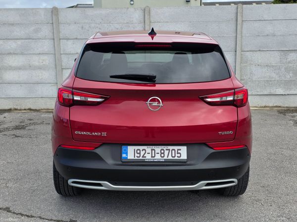 Opel Grandland X SRi 1.2i 130PS 6 Speed NCT 07/27 384100722