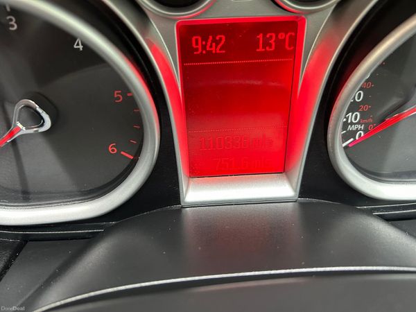 Ford Focus 2011( NCT 05/27,TAX 09/26) 384107144